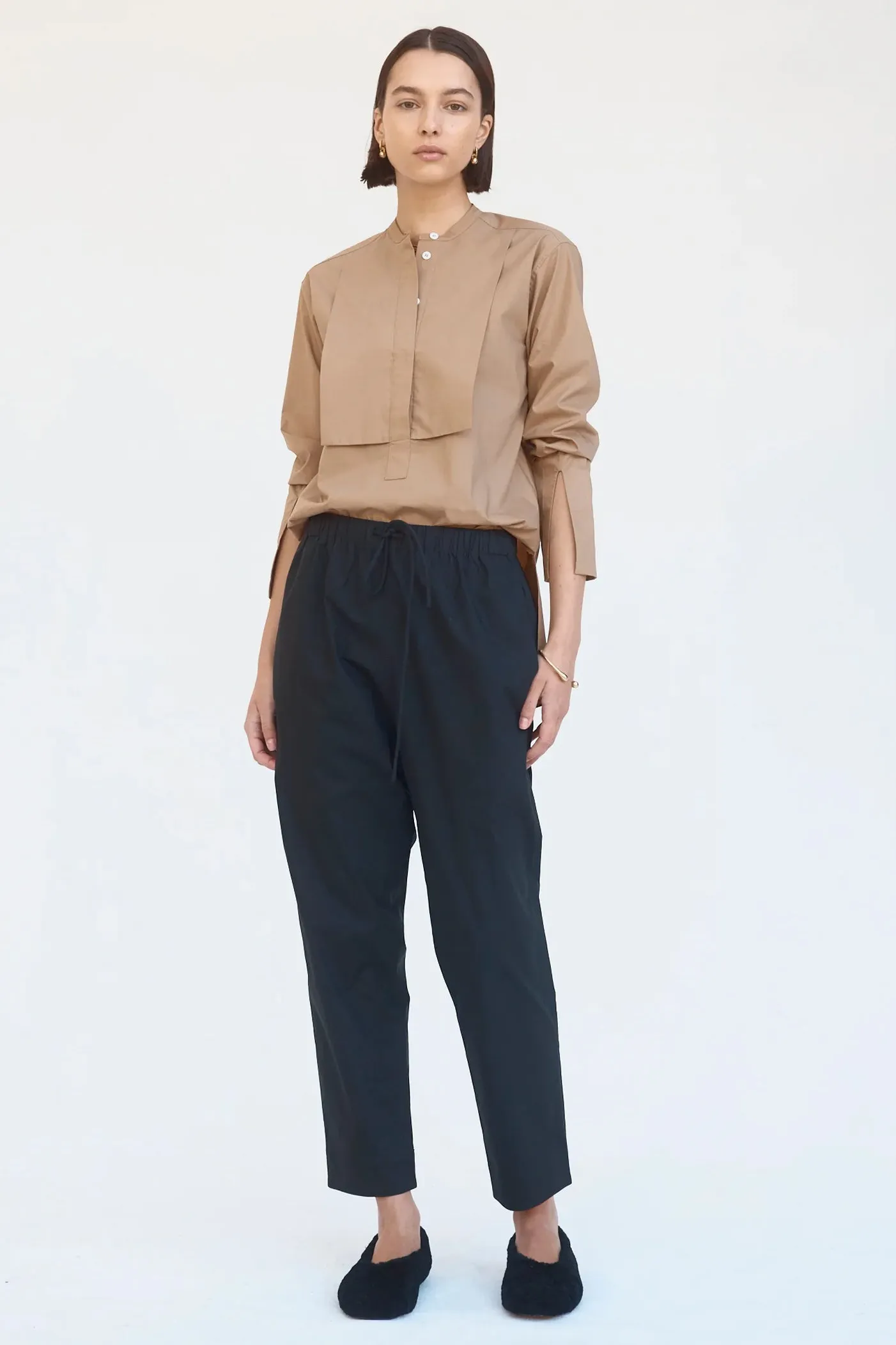 Ashley Pant in Black