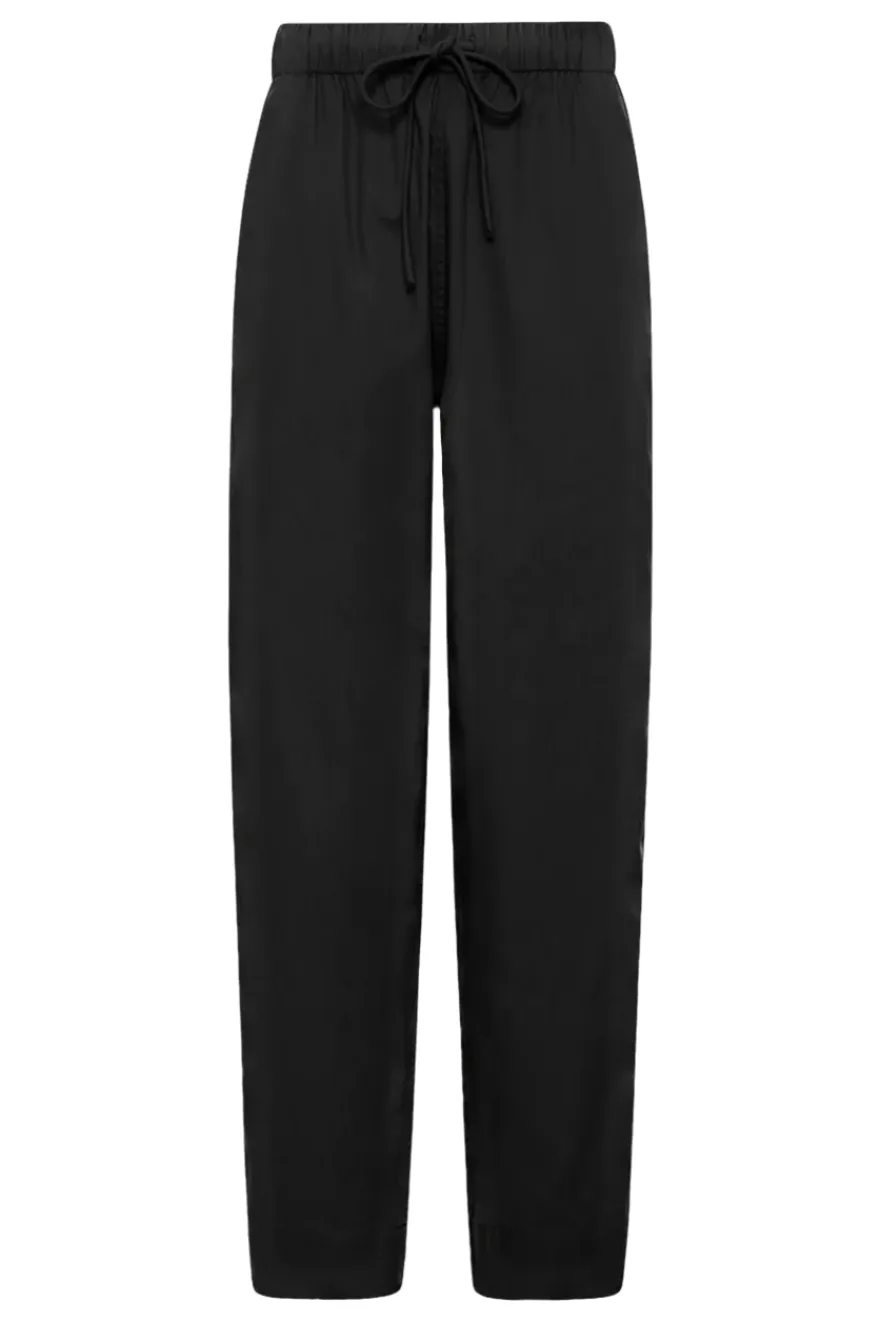 Ashley Pant in Black