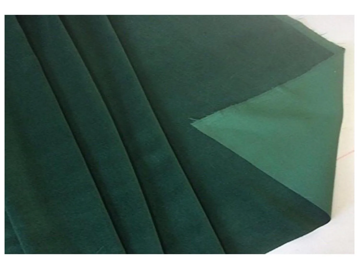 BOTTLE GREEN - Cotton Dressmaking Velvet / Velveteen Fabric - Lightweight