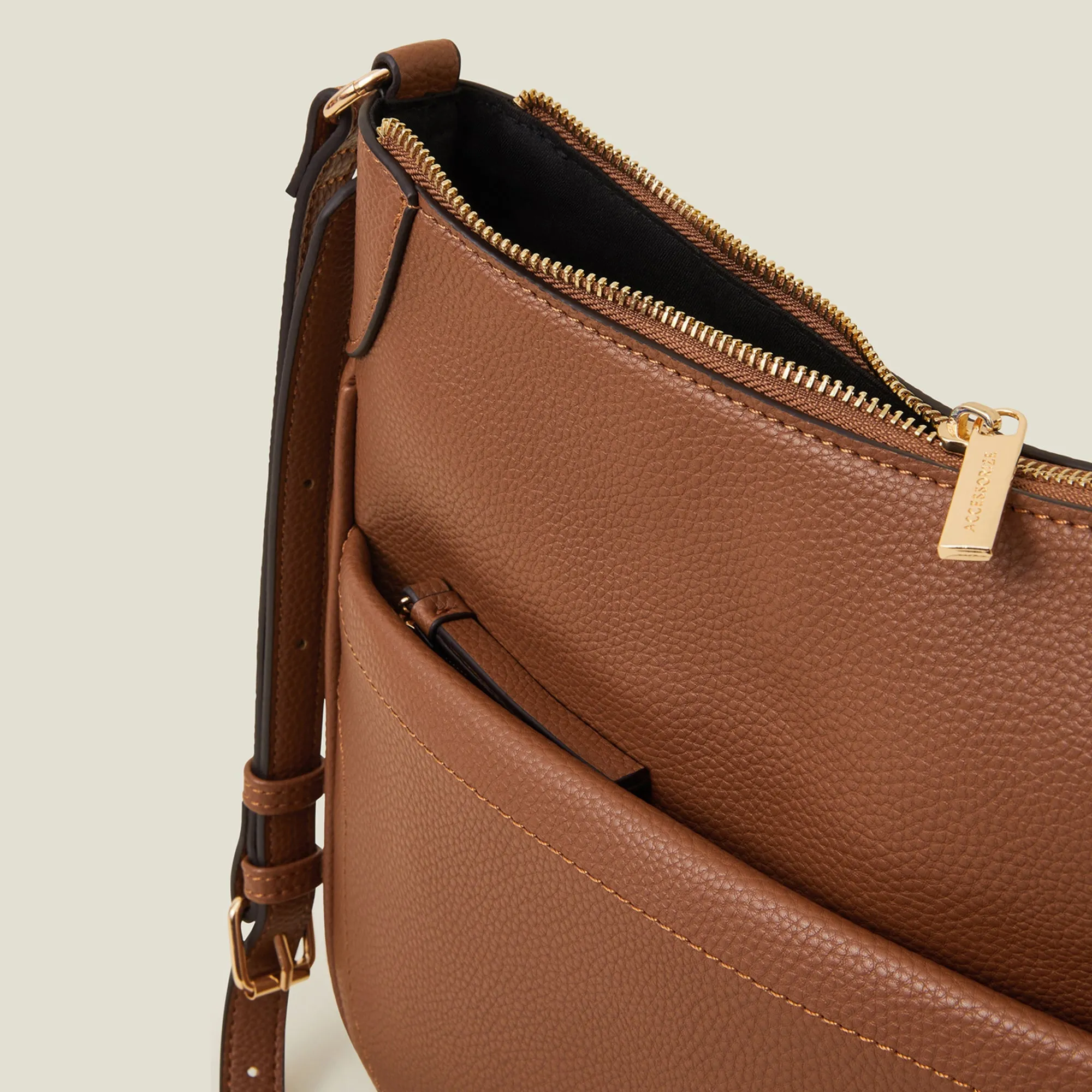 Brown Large messenger bag