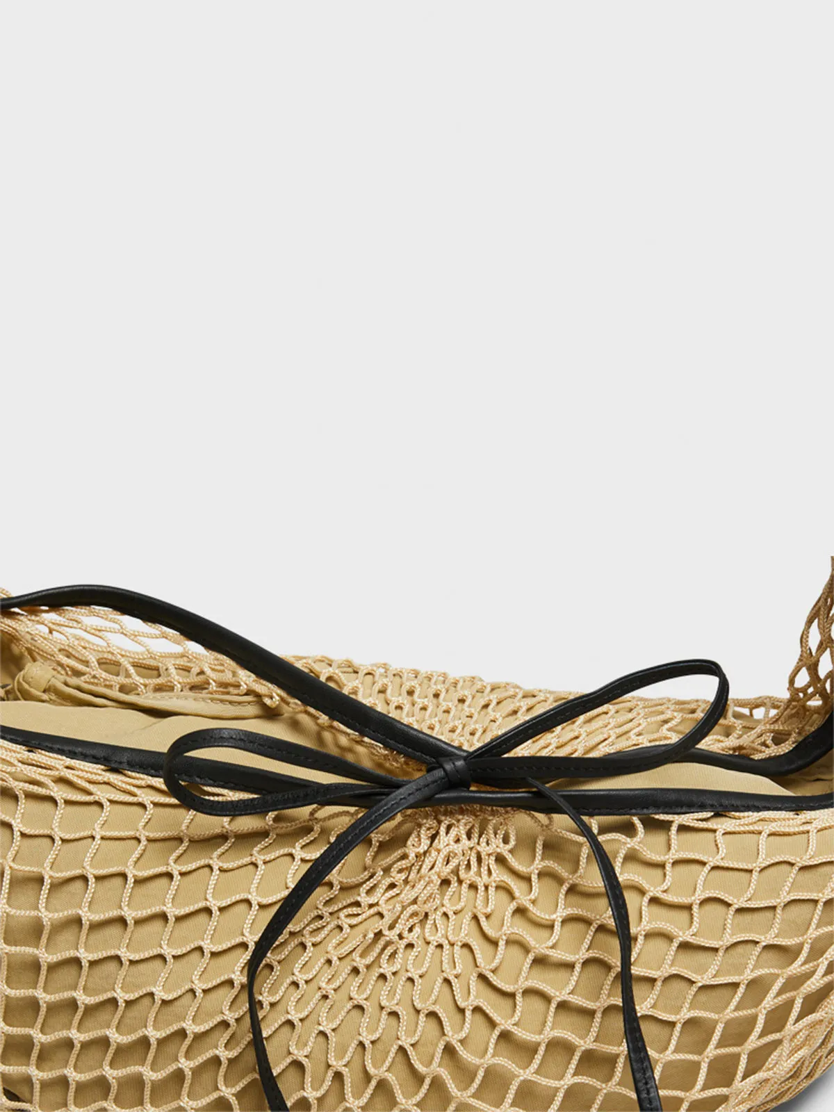 Croissant Filt Bag in Light Beige