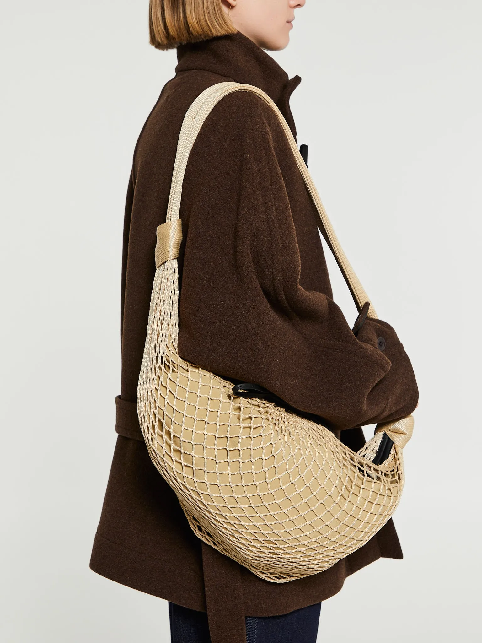 Croissant Filt Bag in Light Beige