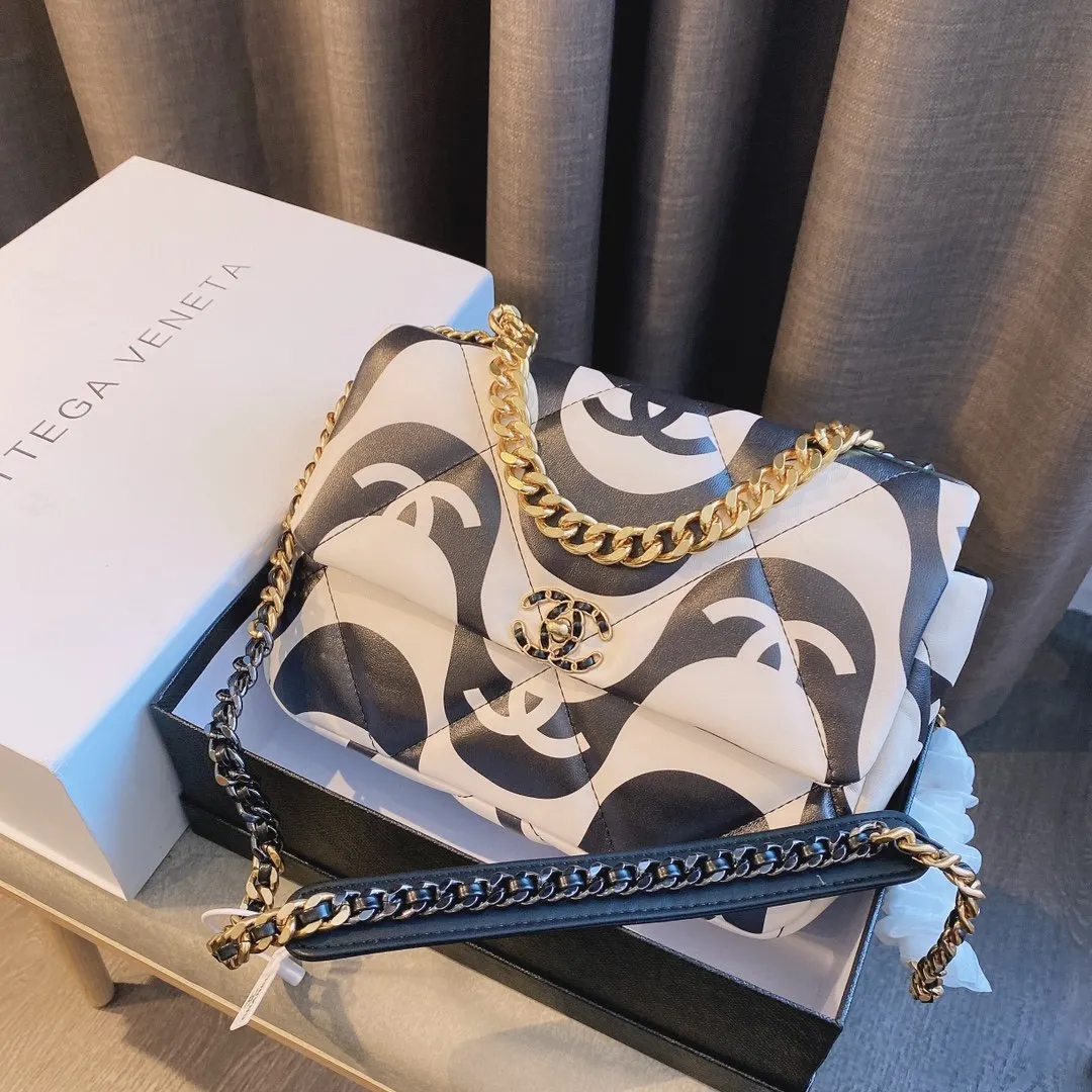 Designer Handbags CL 059