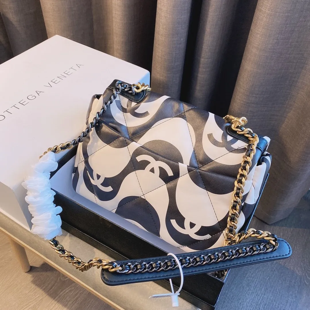 Designer Handbags CL 059